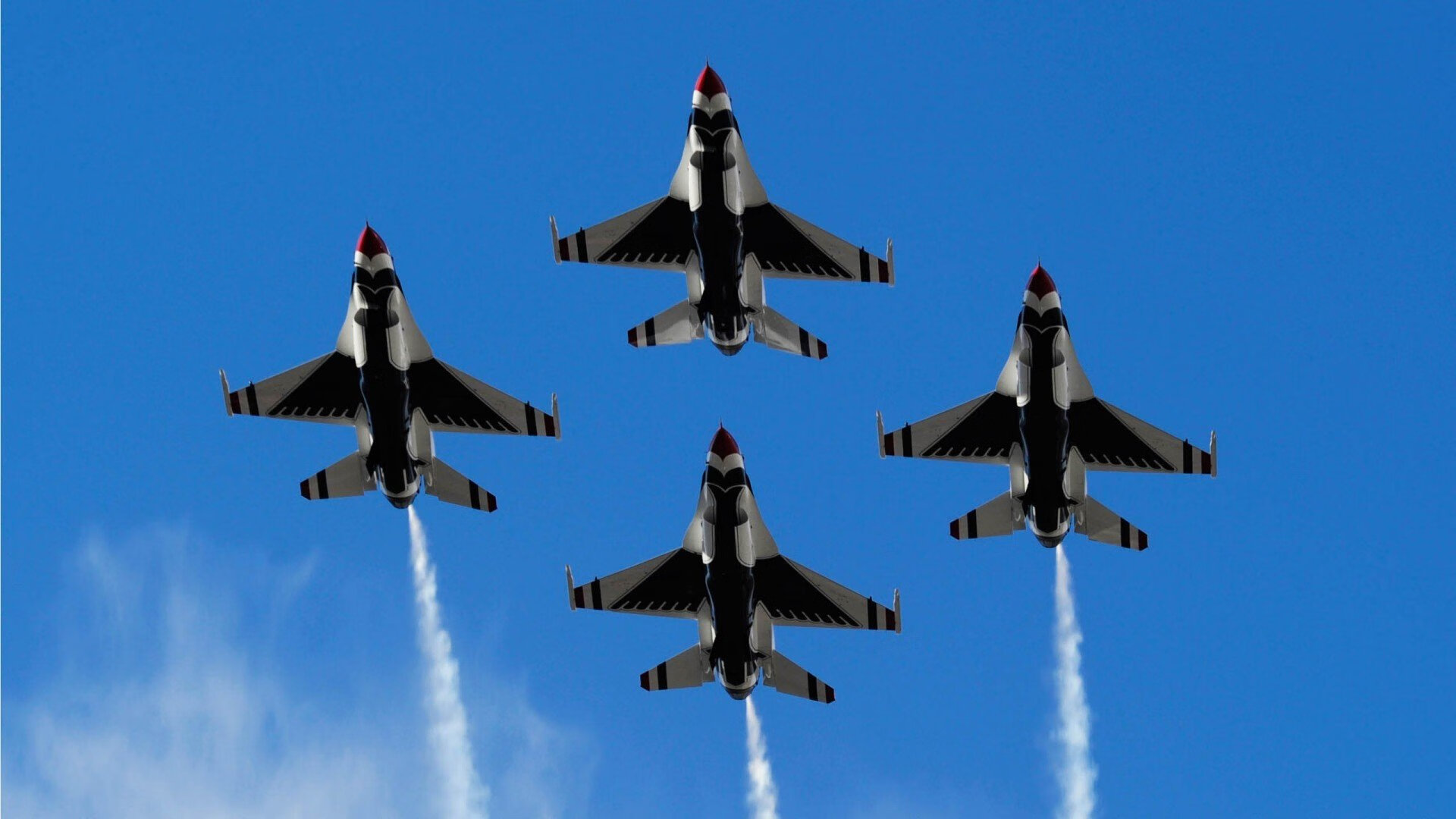 中小俱乐部生存压力持续加大,俱乐部发展现状